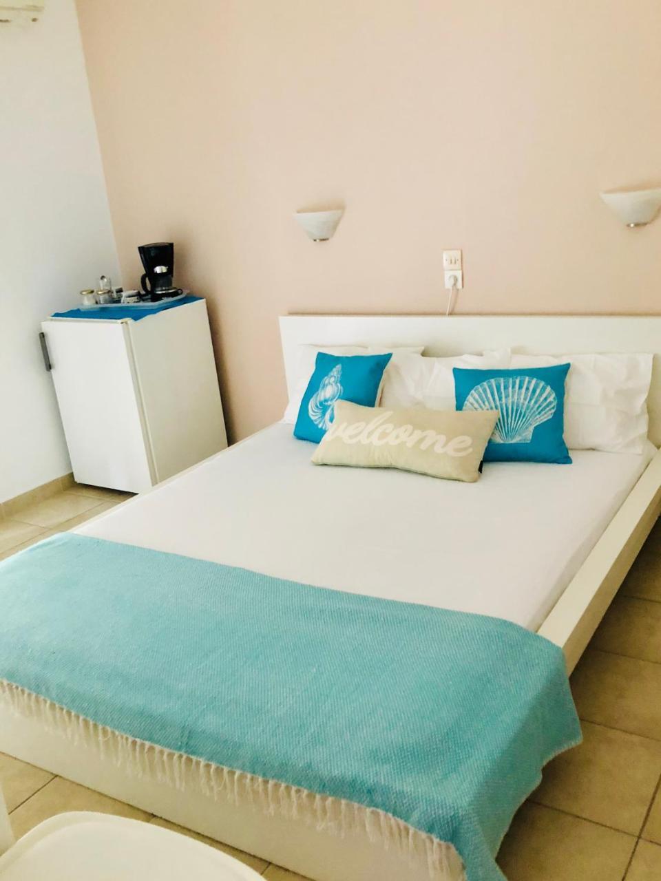 Hotel George Ágios Kírykos Zimmer foto